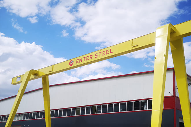 Gantry crane single girder